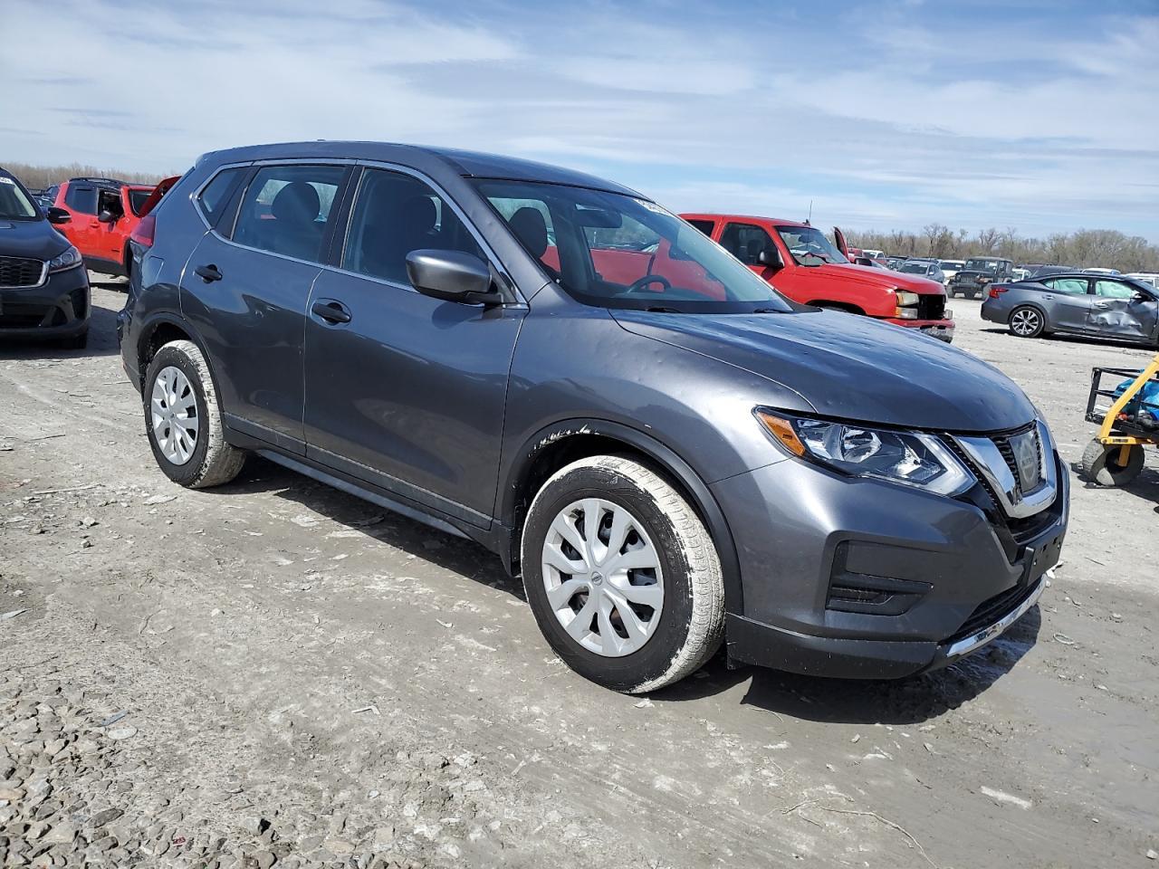 2017 NISSAN ROGUE S - Image 4