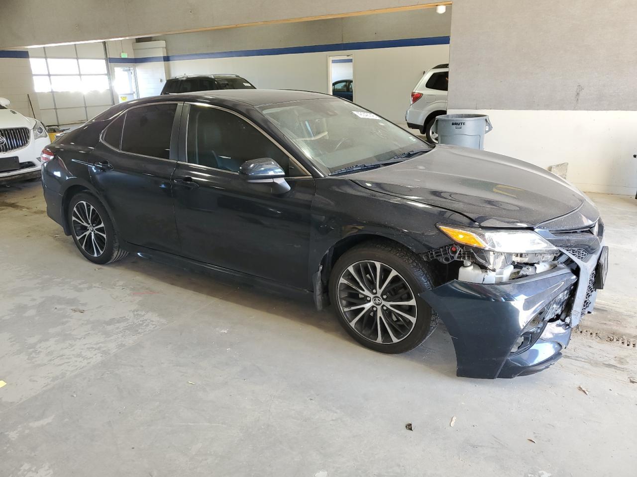 2020 TOYOTA CAMRY SE - Image 4