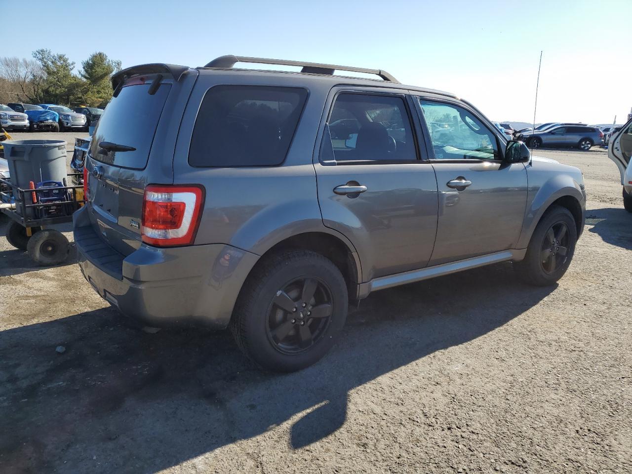 2012 FORD ESCAPE XLT - Фото 3