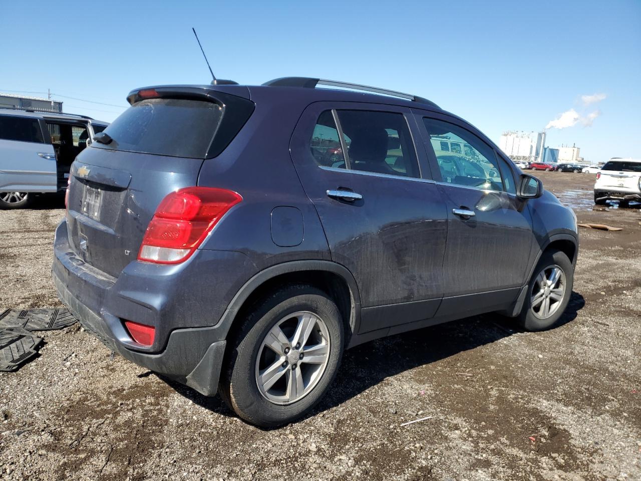 2018 CHEVROLET TRAX 1LT - Фото 3