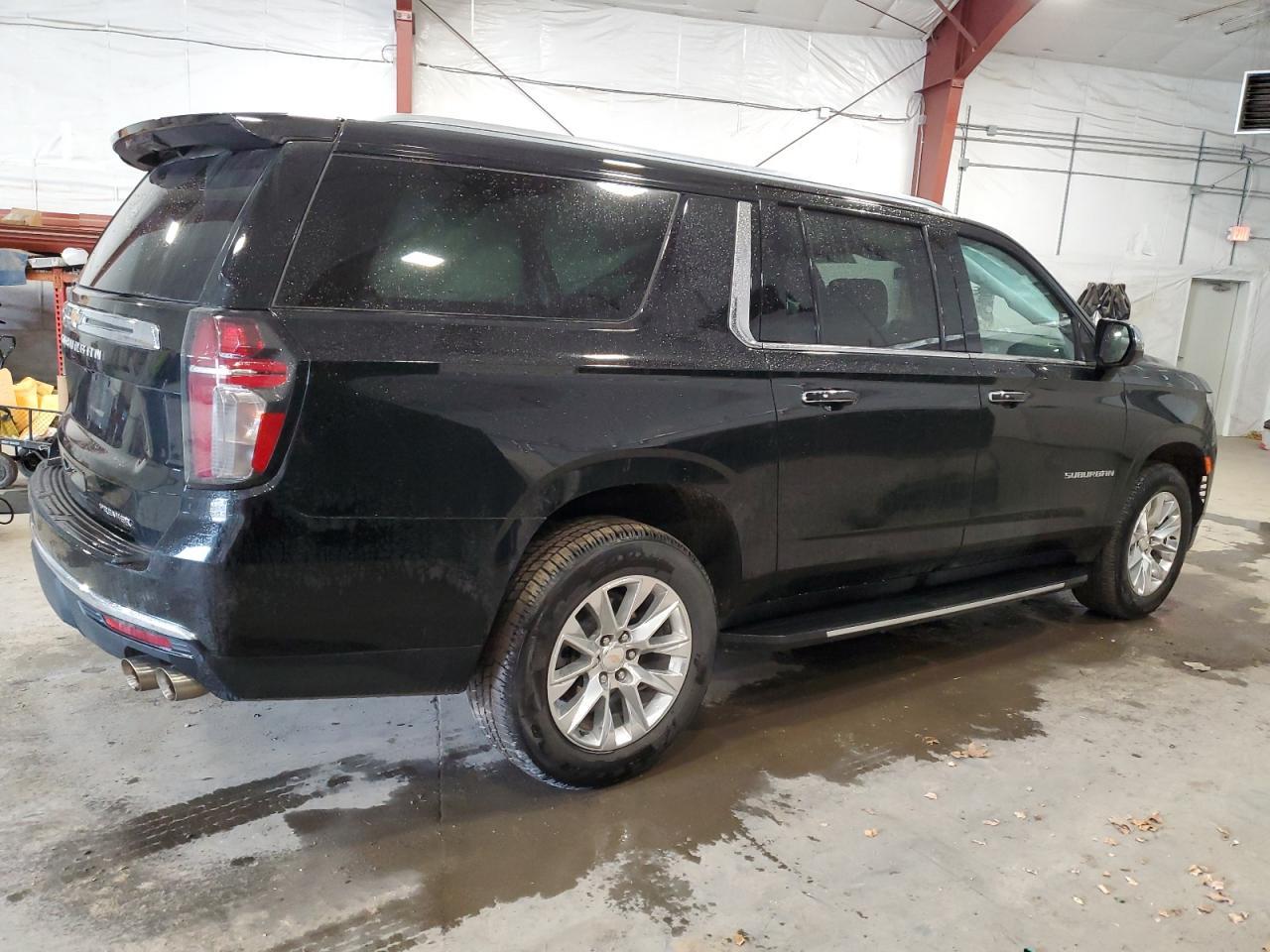 2023 CHEVROLET SUBURBAN K - Фото 3
