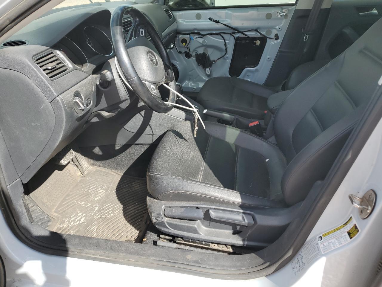 2017 VOLKSWAGEN JETTA SE - Image 7