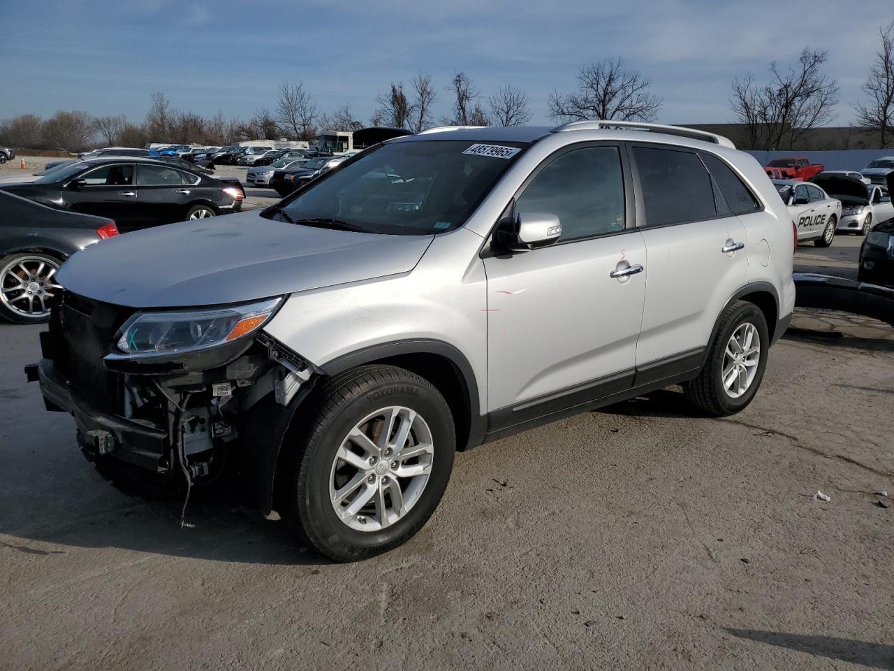 2015 KIA SORENTO LX