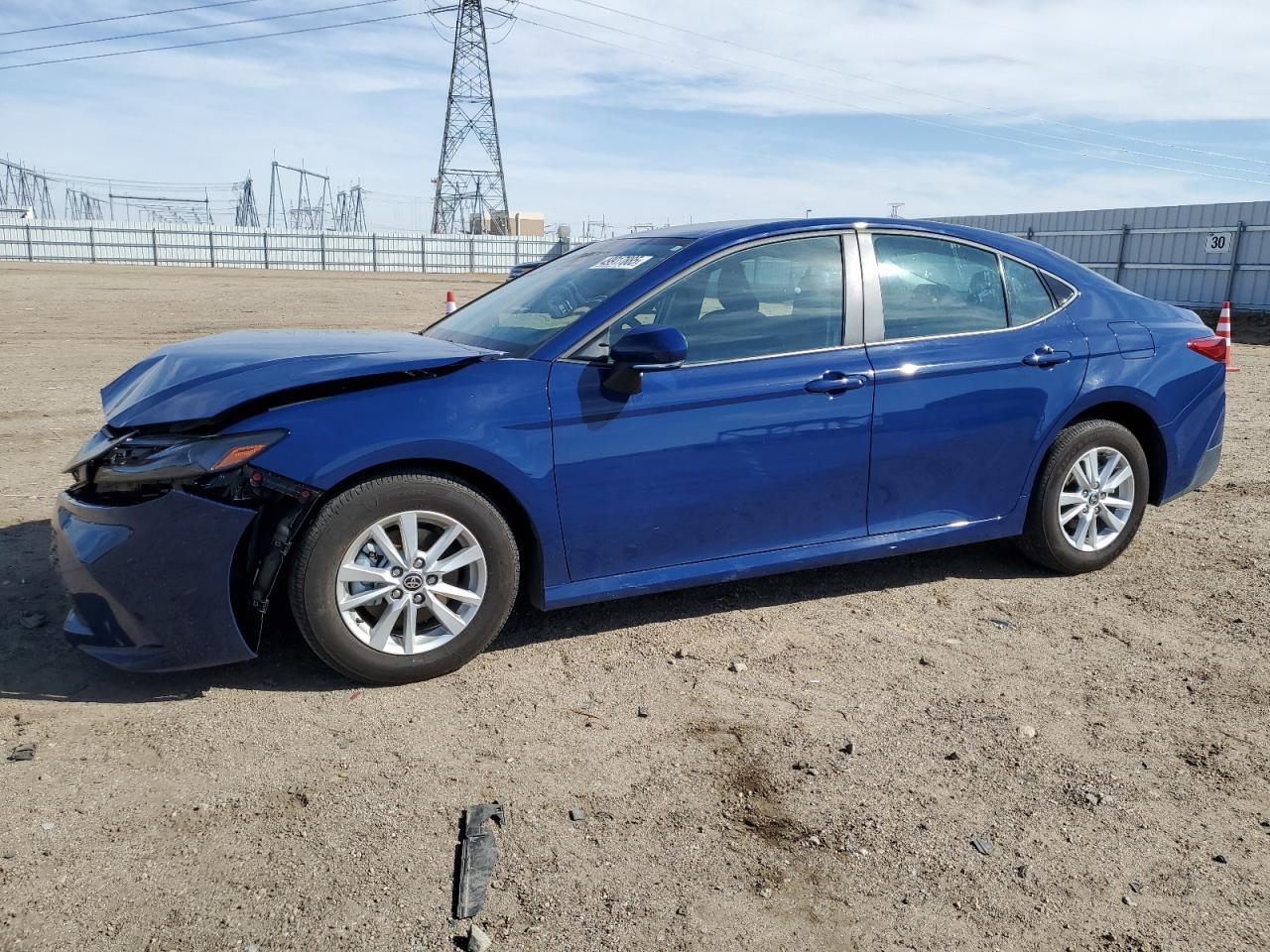 2025 TOYOTA CAMRY XSE