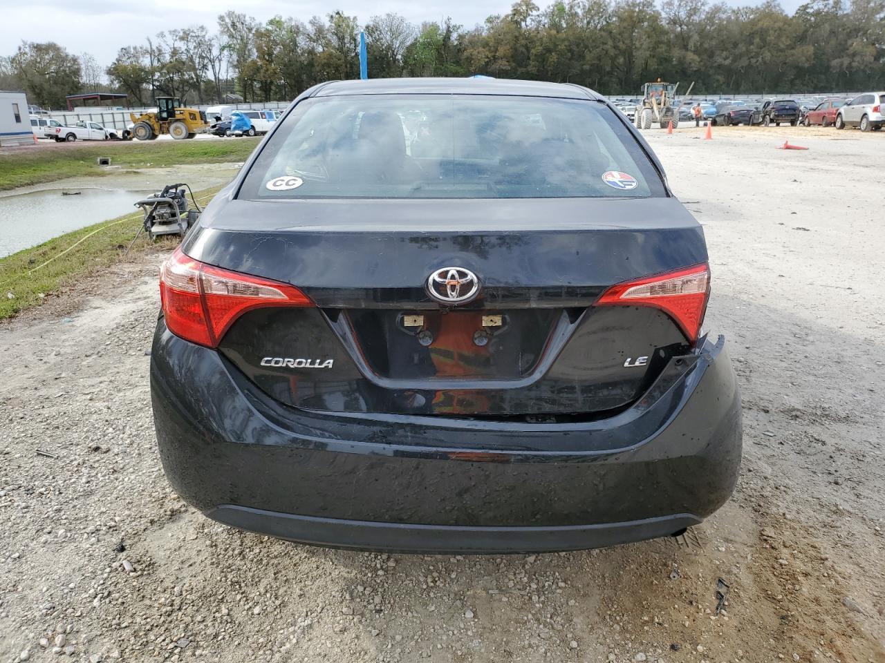 2018 TOYOTA COROLLA L - Image 6