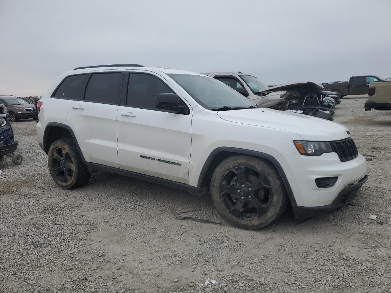 2018 JEEP GRAND CHER - Image 4