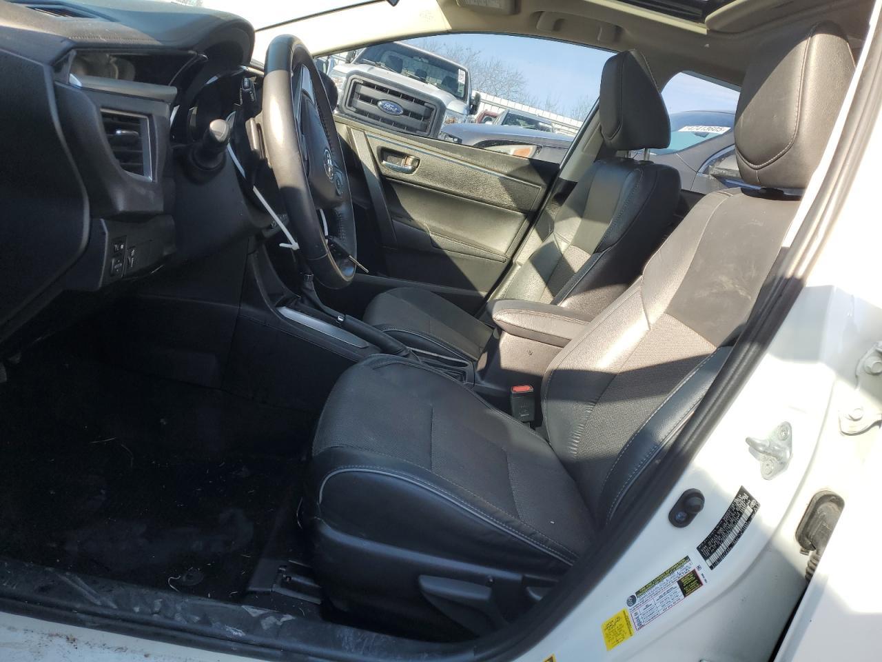 2015 TOYOTA COROLLA L - Фото 7
