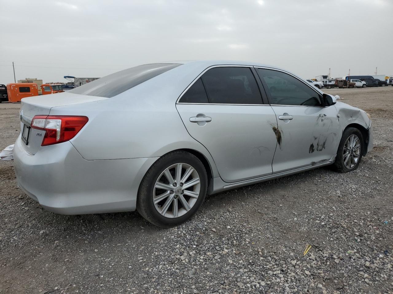 2013 TOYOTA CAMRY L - Фото 3