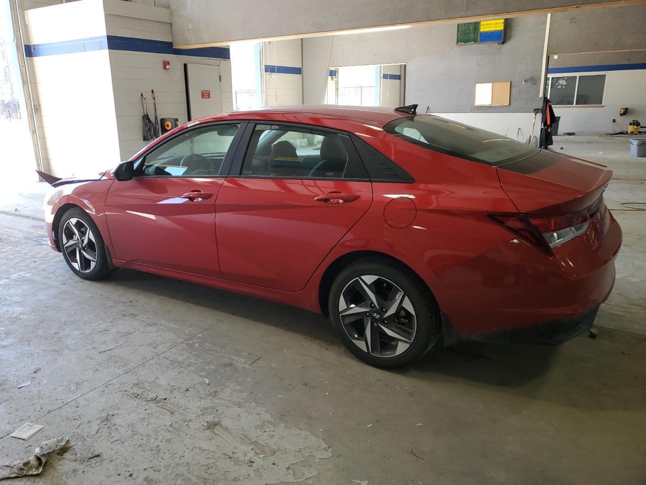2023 HYUNDAI ELANTRA SE - Фото 2