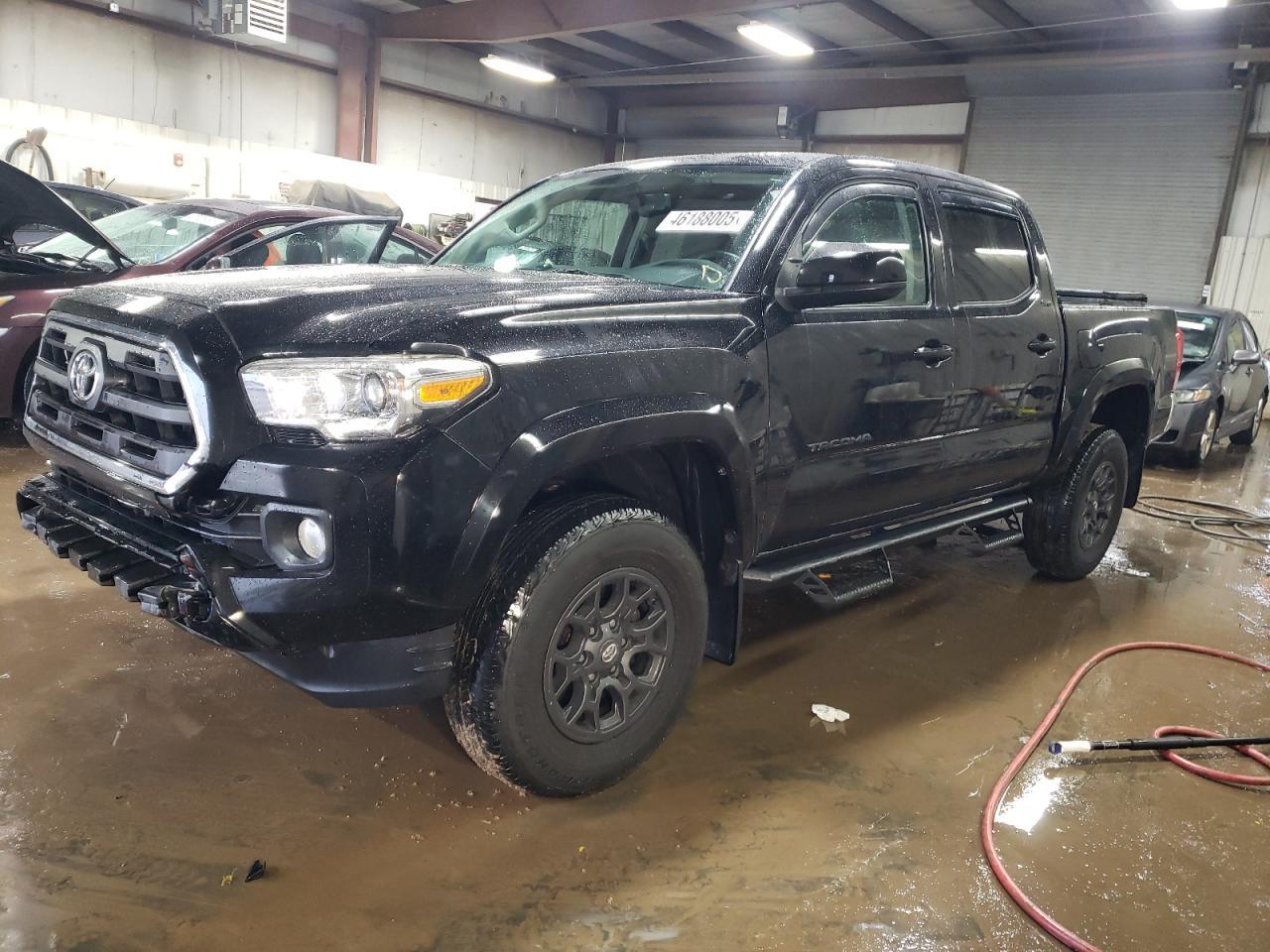 2017 TOYOTA TACOMA DOU