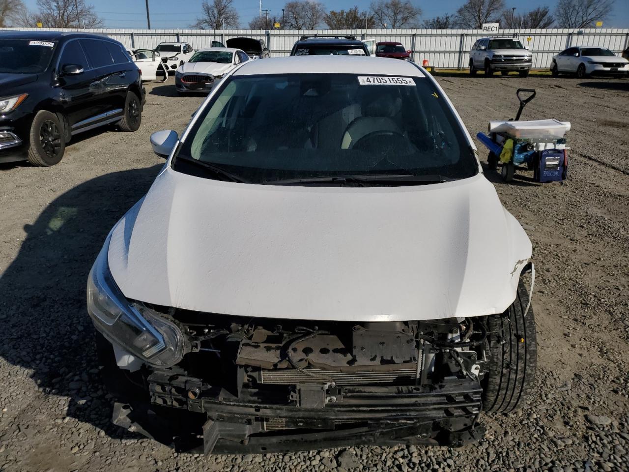 2021 NISSAN VERSA SV - Фото 5