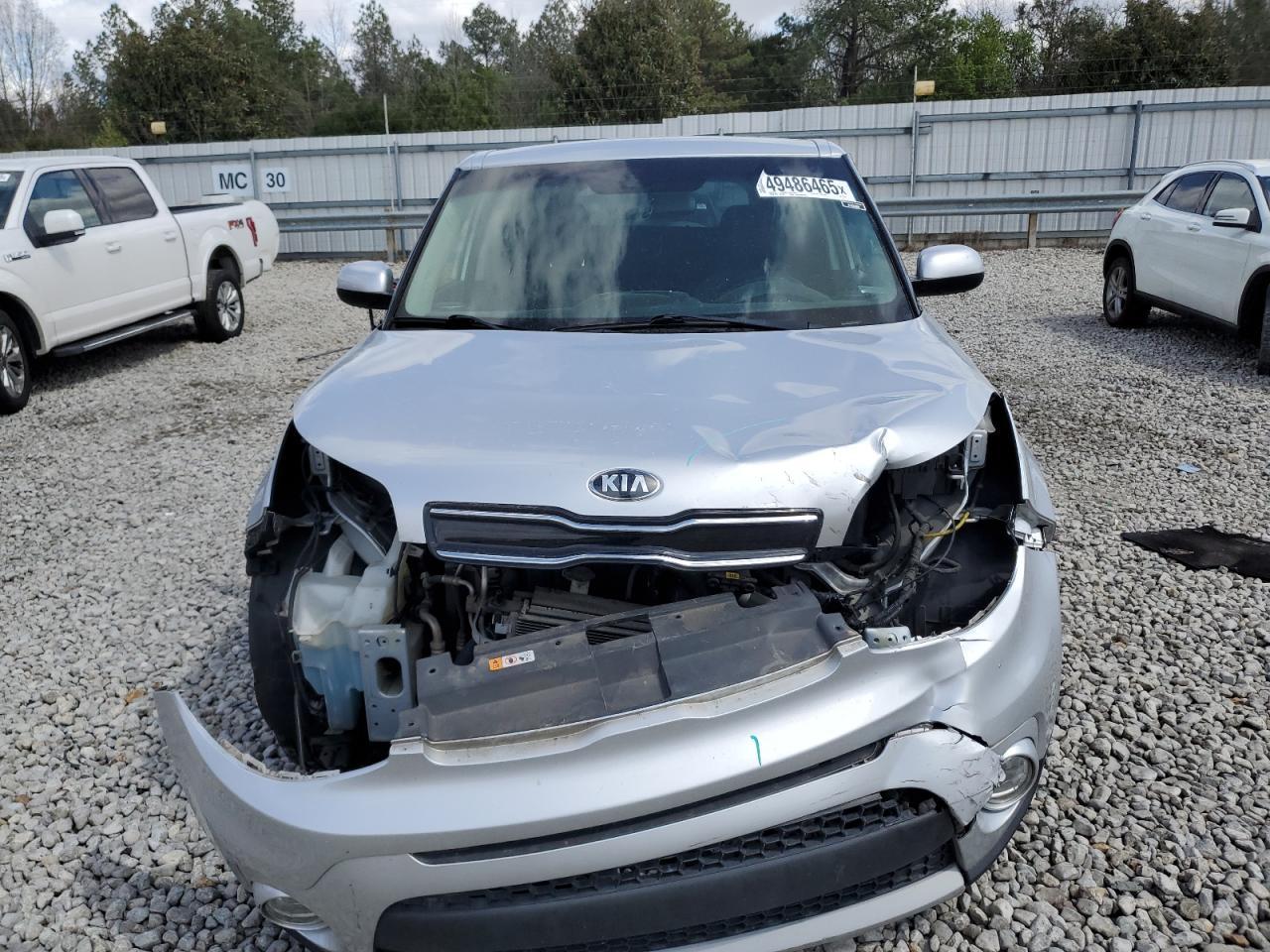 2019 KIA SOUL + - Image 5
