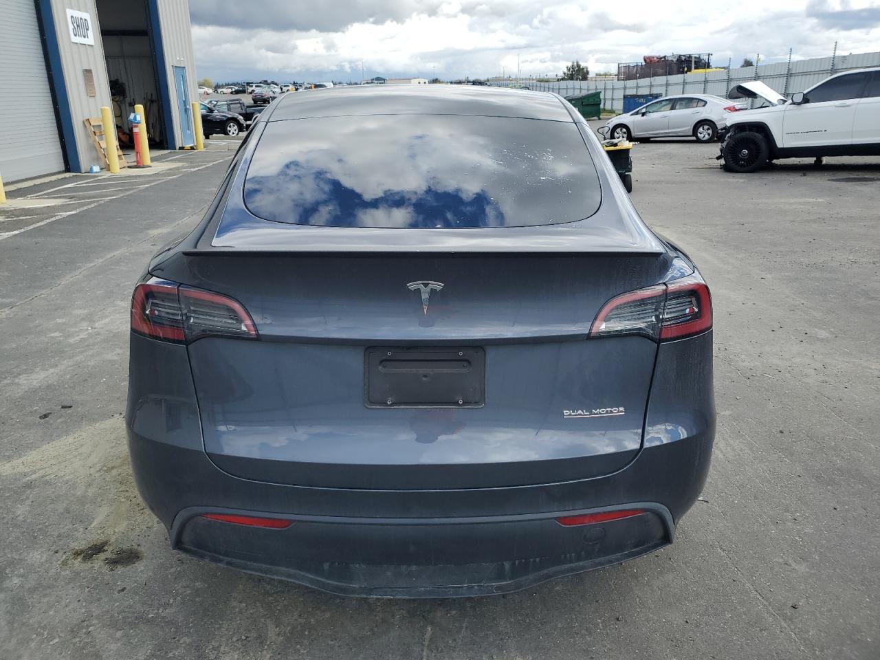 2023 TESLA MODEL Y - Фото 6