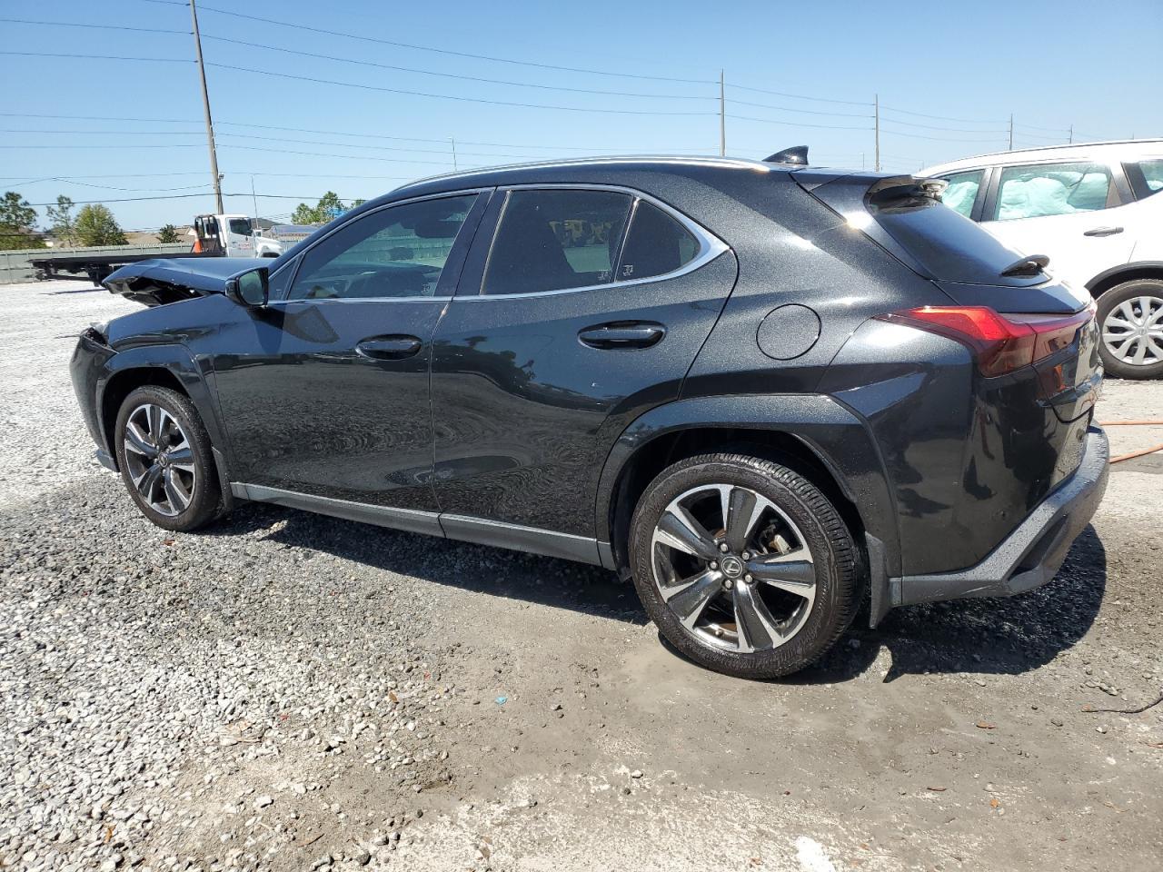 2022 LEXUS UX 200 BAS - Фото 2