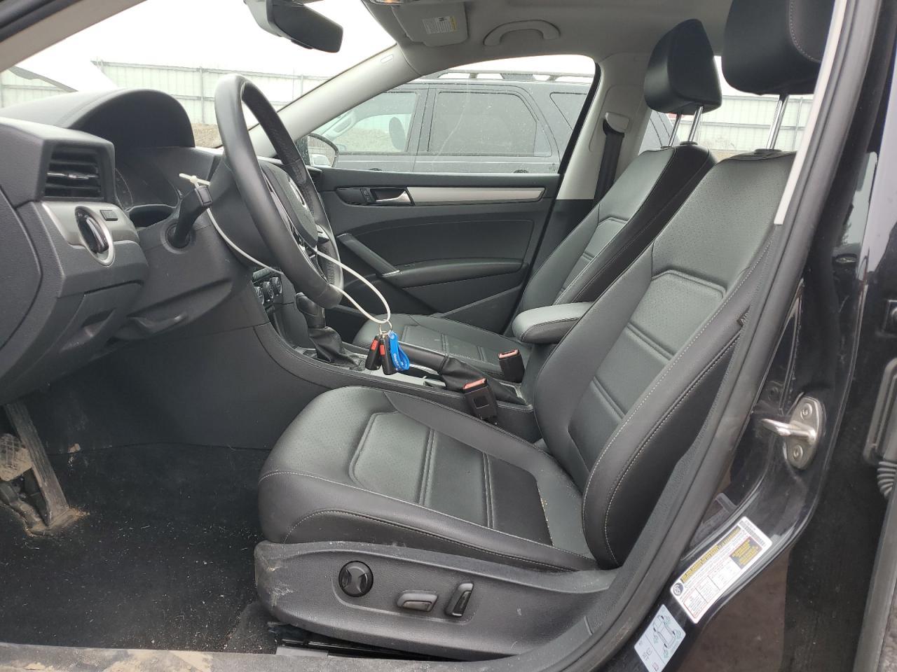 2022 VOLKSWAGEN PASSAT SE - Image 7