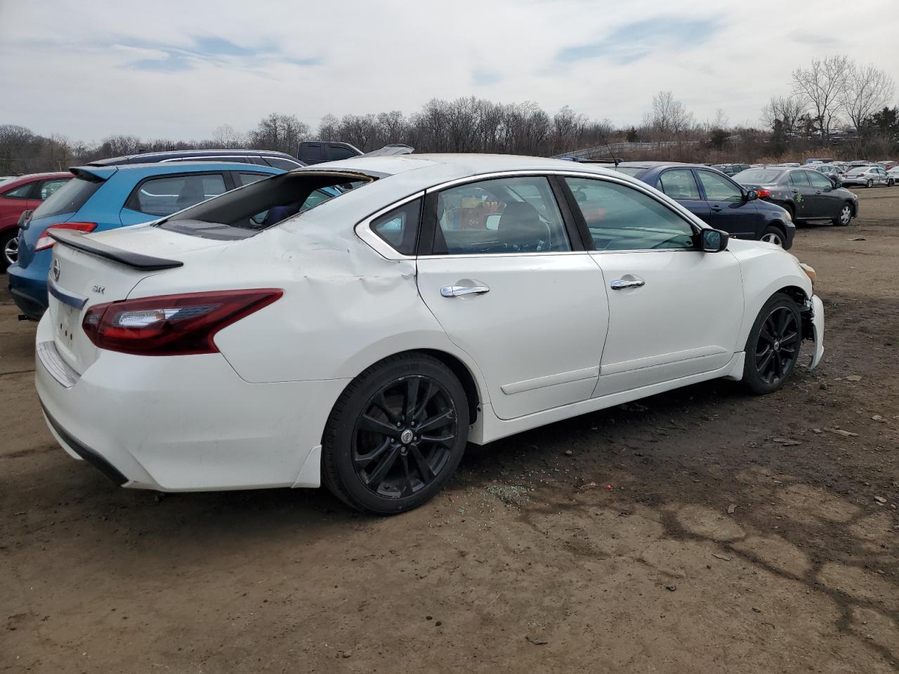 2017 NISSAN ALTIMA 2.5 - Фото 3