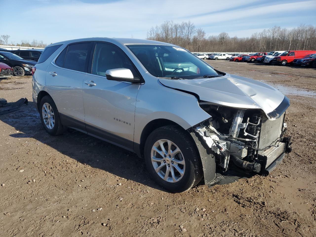 2019 CHEVROLET EQUINOX LT - Image 4