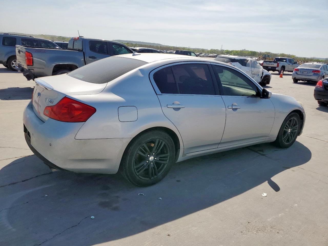 2012 INFINITI G37 BASE - Image 3