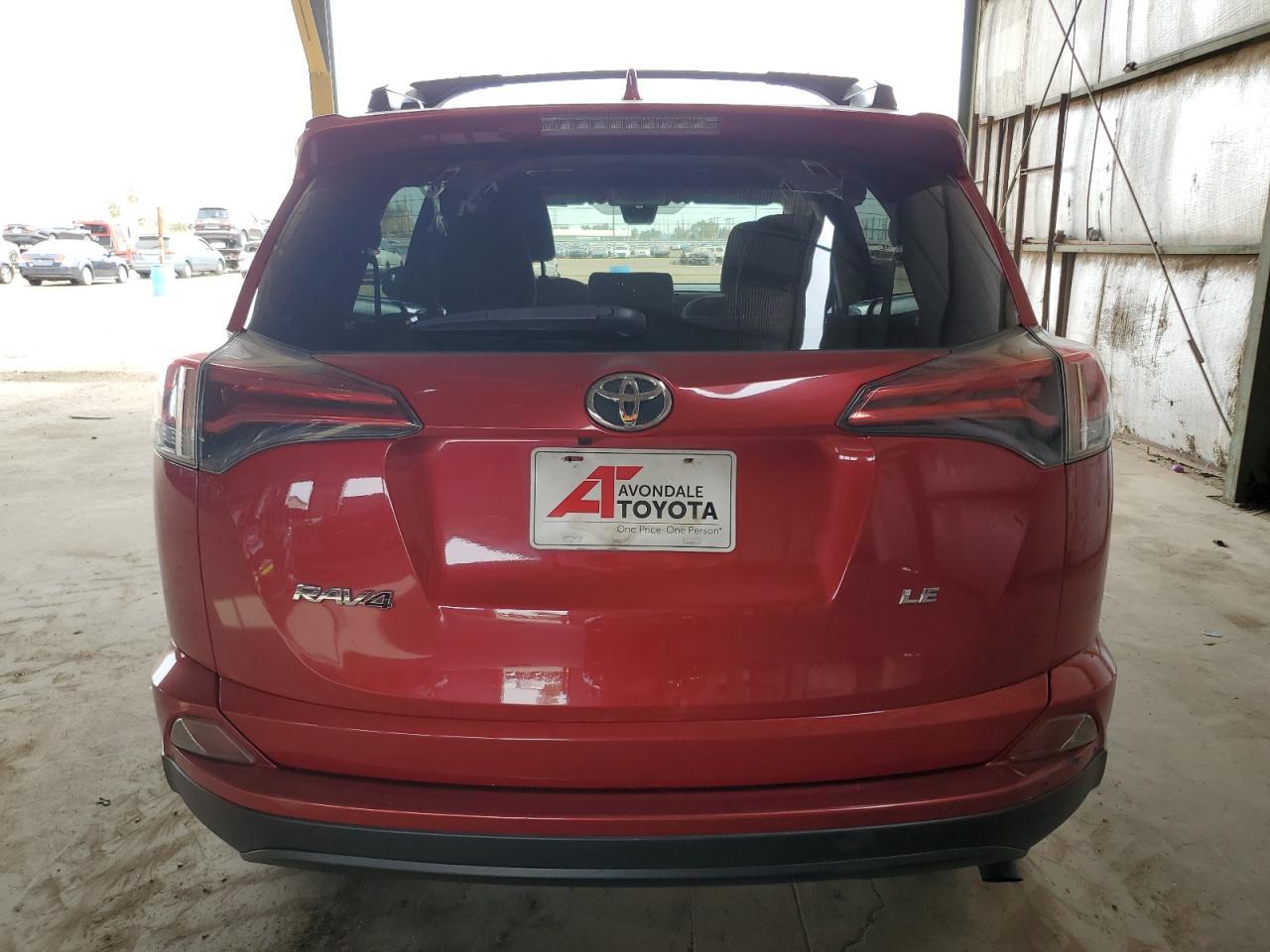 2017 TOYOTA RAV4 LE - Image 6