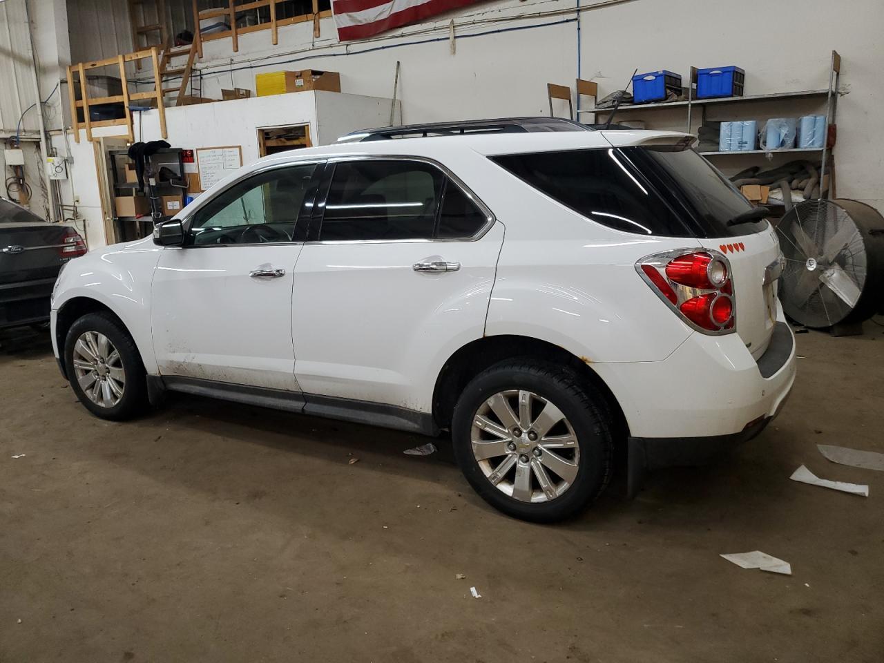 2011 CHEVROLET EQUINOX LT - Фото 2