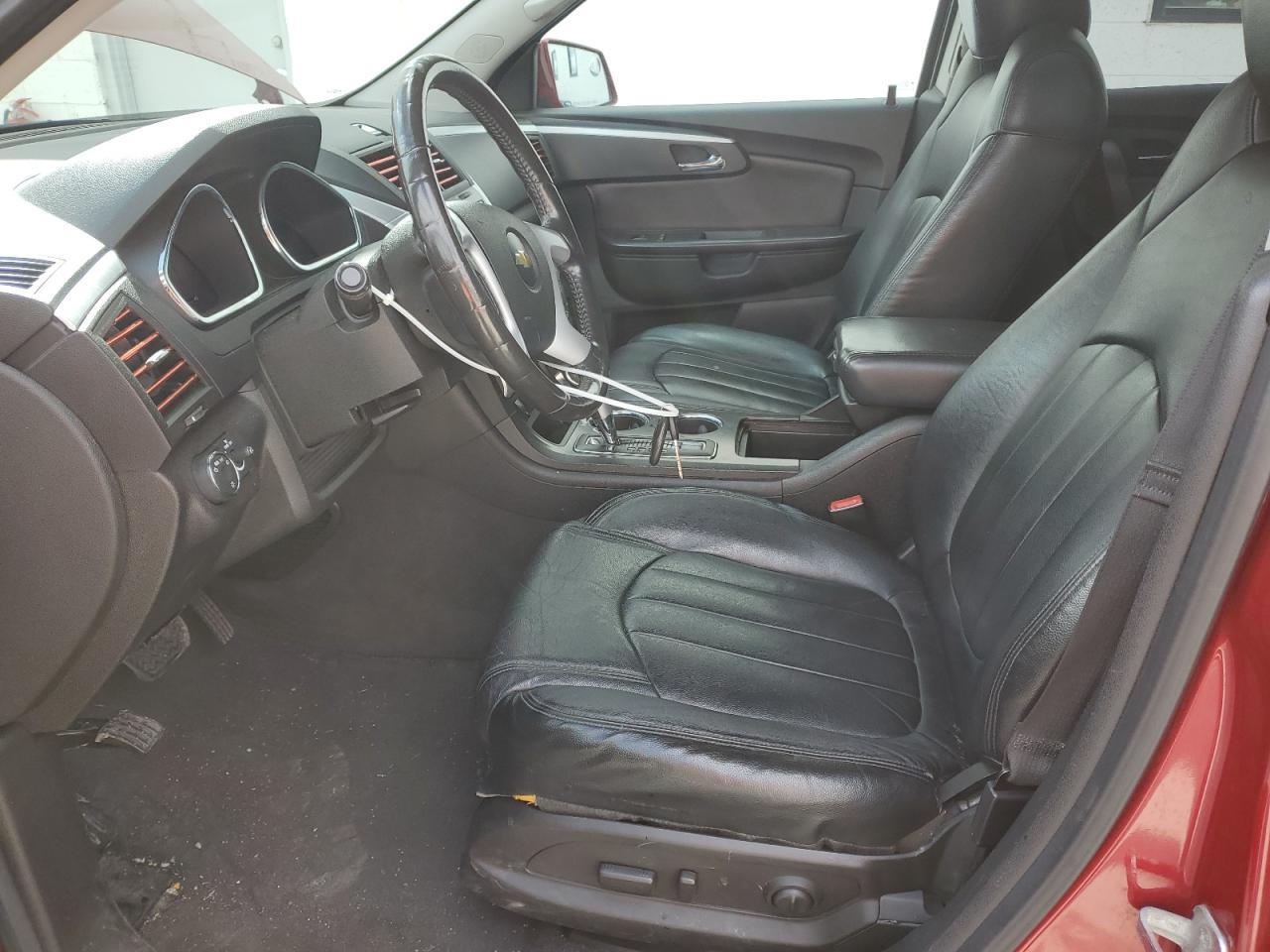 2012 CHEVROLET TRAVERSE L - Image 7