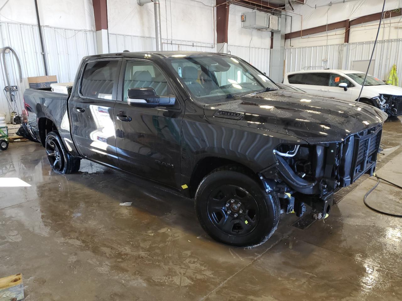 2019 RAM 1500 BIG H - Image 4