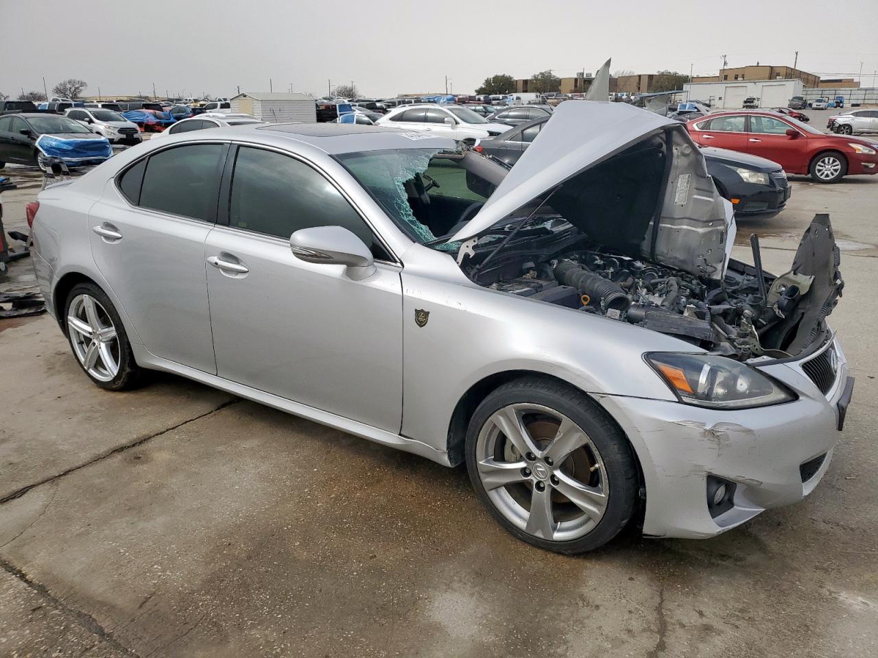 2011 LEXUS IS 250 - Image 4