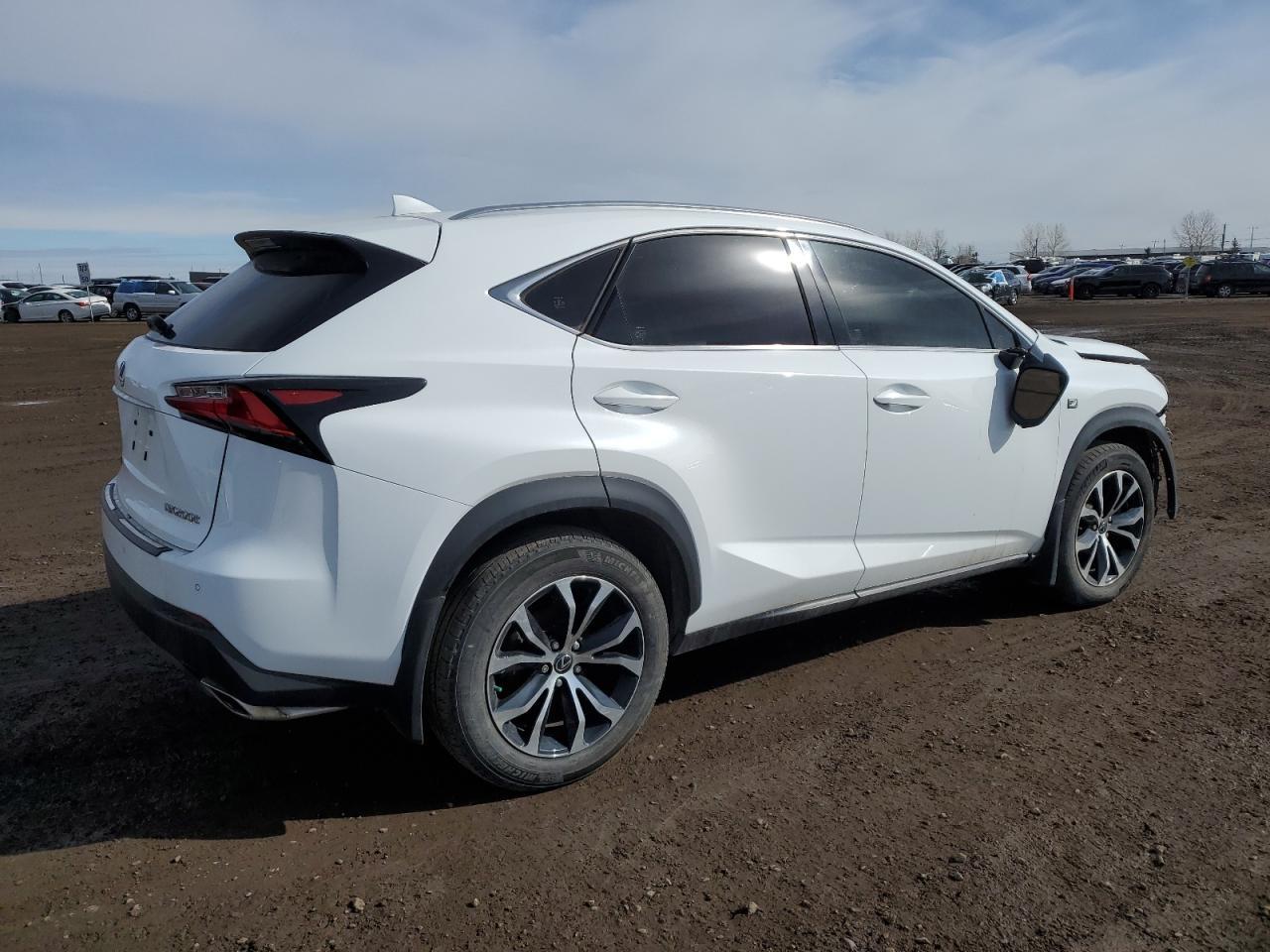 2017 LEXUS NX 200T BA - Фото 3