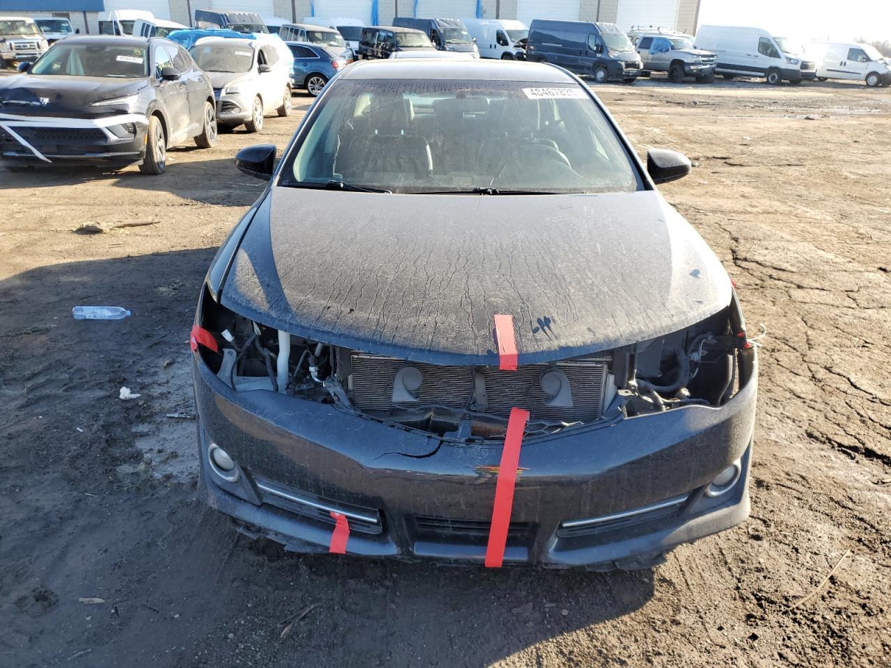 2014 TOYOTA CAMRY L - Image 5
