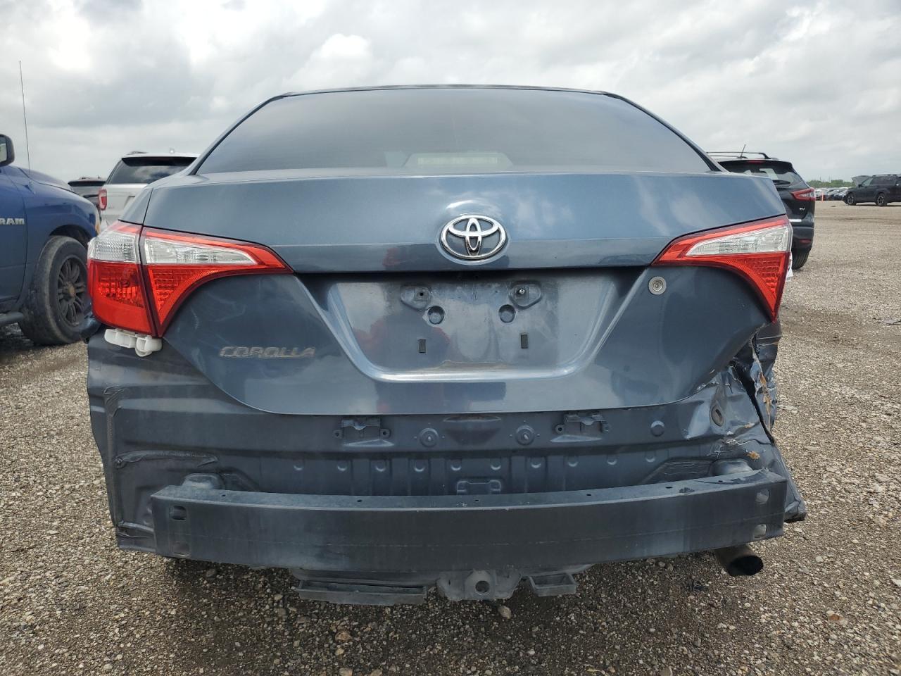 2014 TOYOTA COROLLA L - Image 6