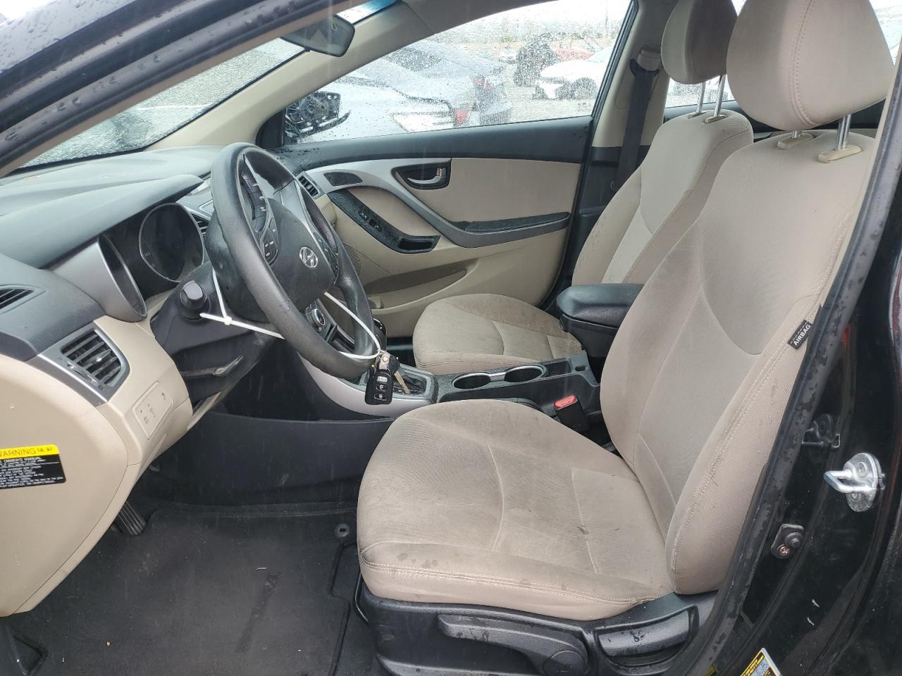 2015 HYUNDAI ELANTRA SE - Image 7