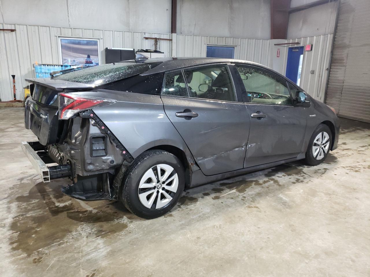 2016 TOYOTA PRIUS - Фото 3