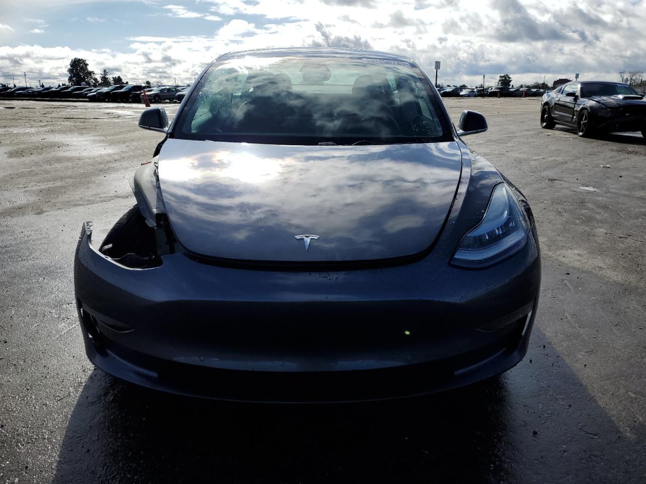 2019 TESLA MODEL 3 - Фото 5