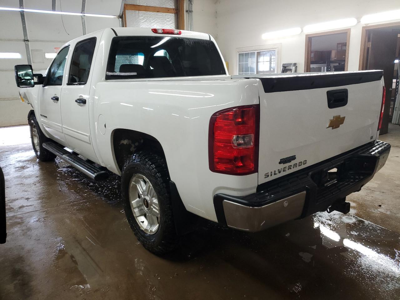 2013 CHEVROLET SILVERADO - Фото 2