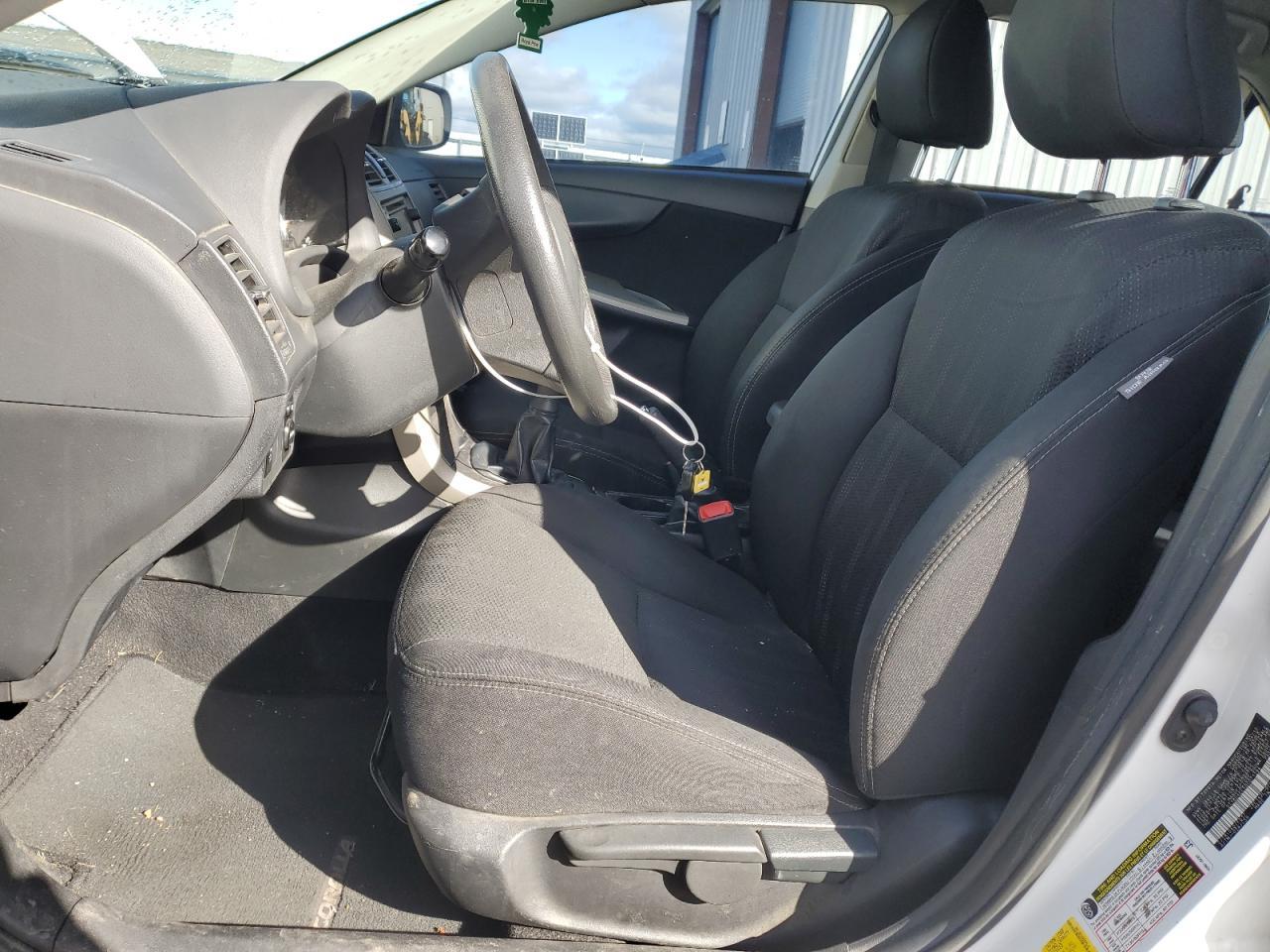 2013 TOYOTA COROLLA BA - Фото 7