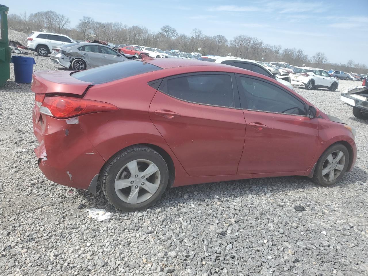 2013 HYUNDAI ELANTRA GL - Image 3