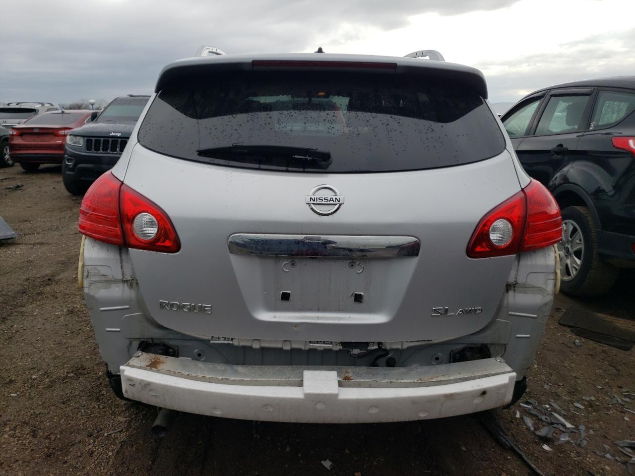 2013 NISSAN ROGUE - Фото 6
