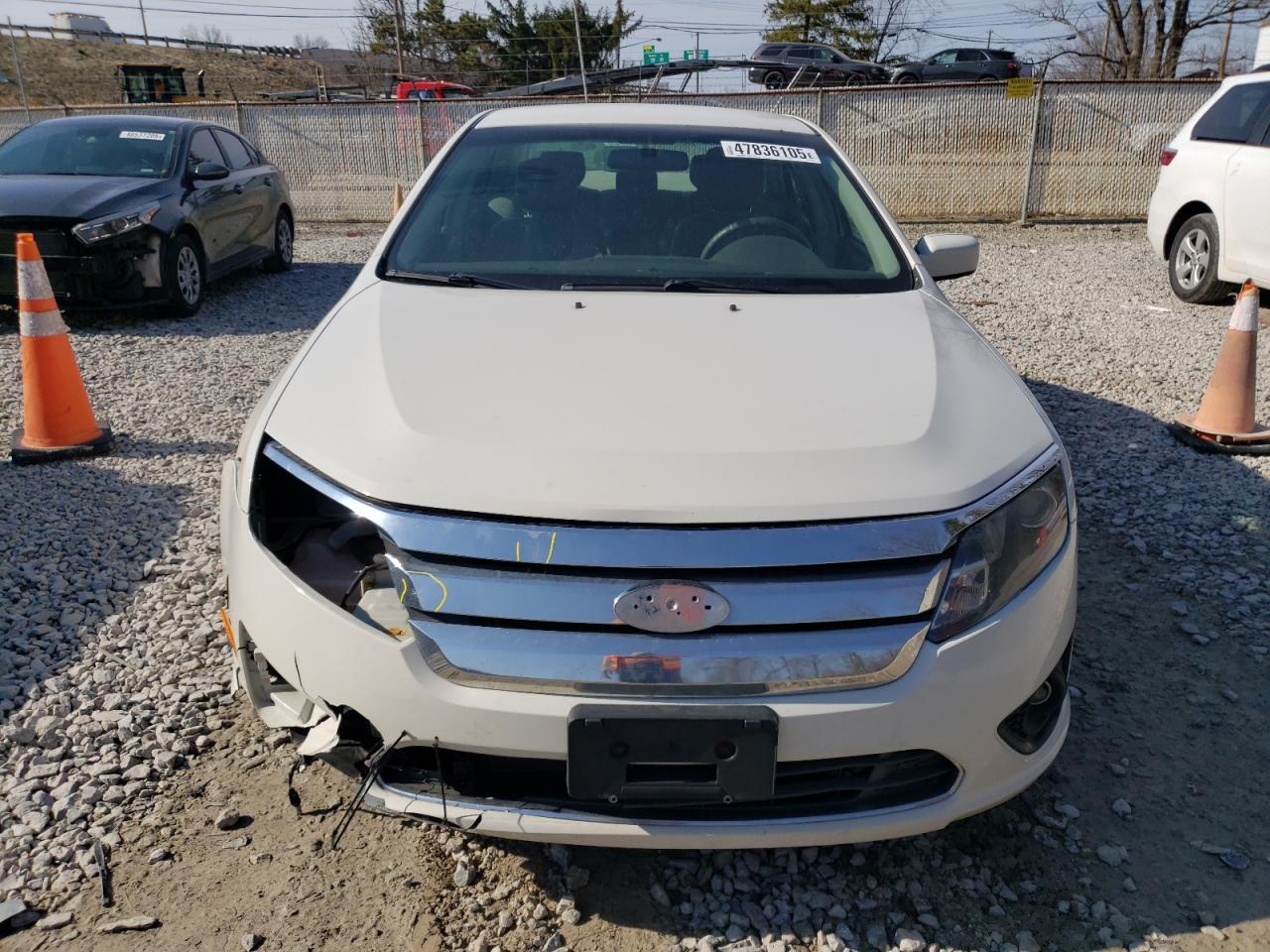 2012 FORD FUSION SE - Image 5