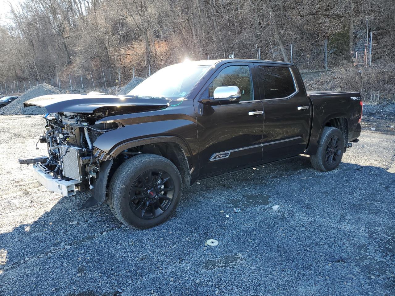 2023 TOYOTA TUNDRA CRE