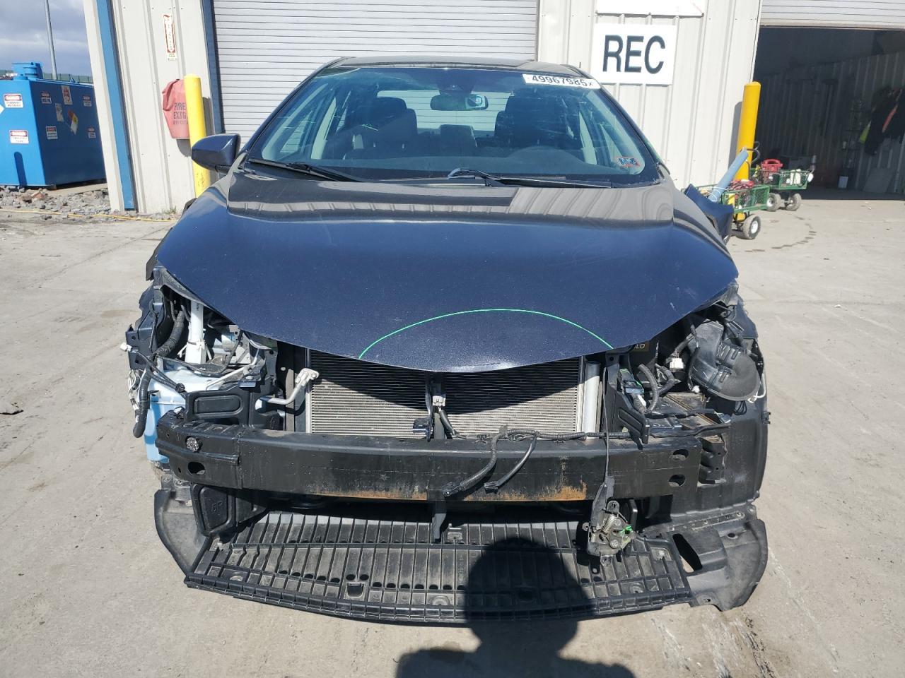 2018 TOYOTA COROLLA L - Image 5