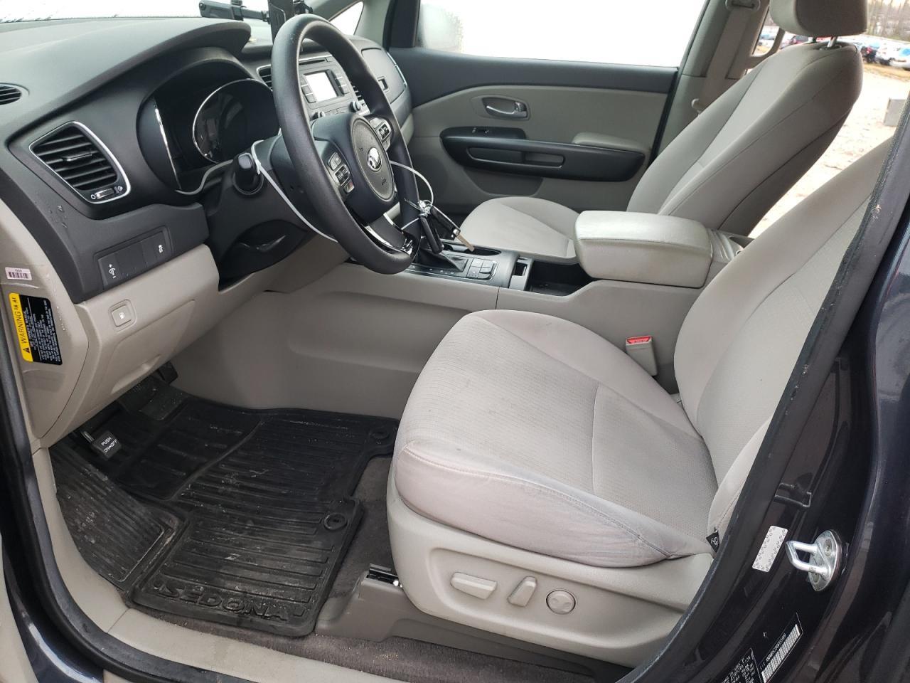2016 KIA SEDONA LX - Фото 7