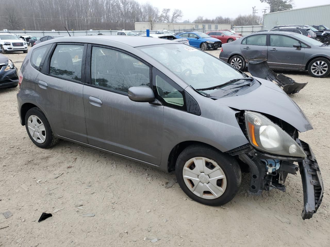 2013 HONDA FIT - Фото 4