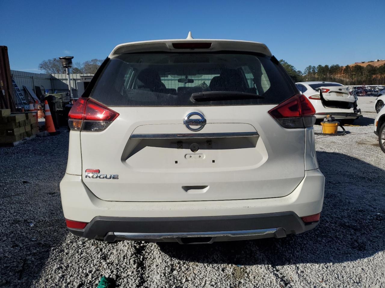 2017 NISSAN ROGUE S - Фото 6