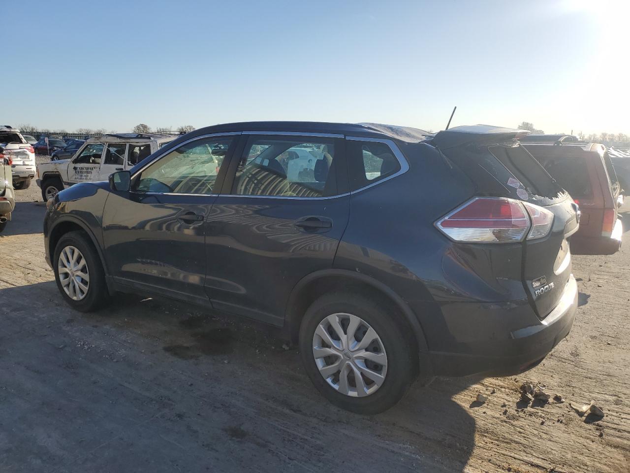 2016 NISSAN ROGUE S - Фото 2