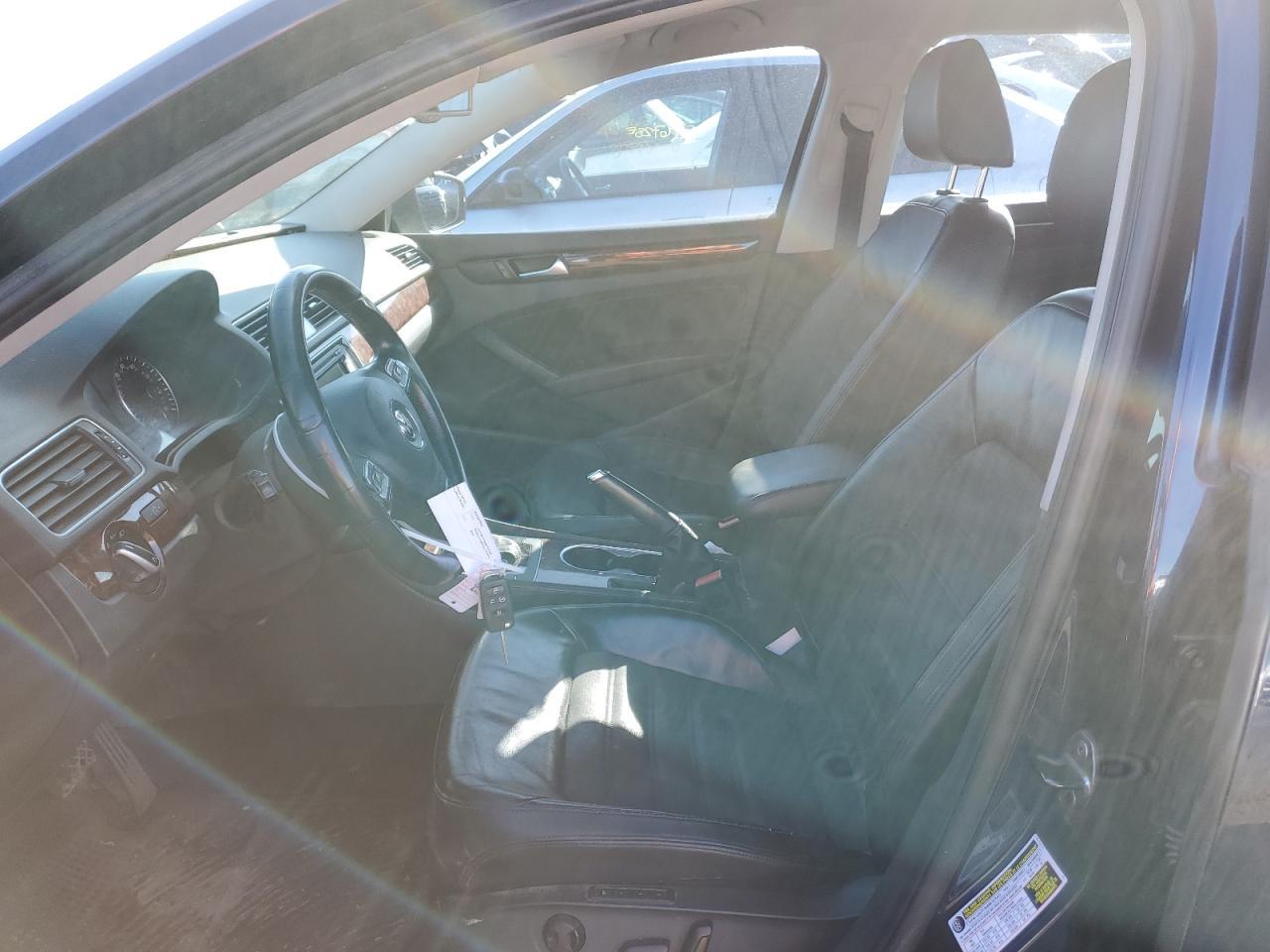 2013 VOLKSWAGEN PASSAT SEL - Фото 7