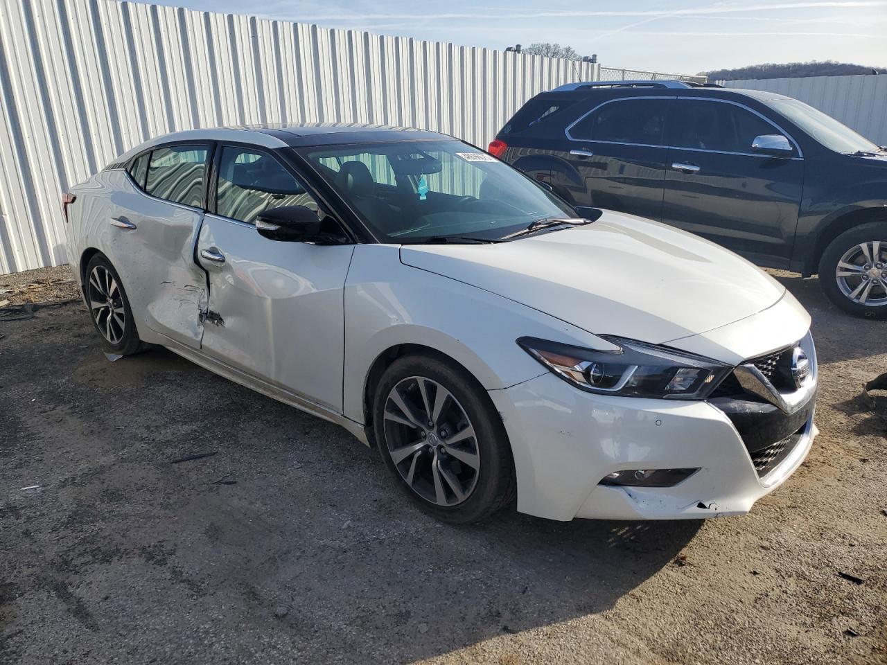 2017 NISSAN MAXIMA 3.5 - Image 4
