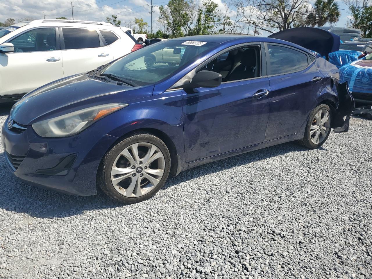 2014 HYUNDAI ELANTRA SE