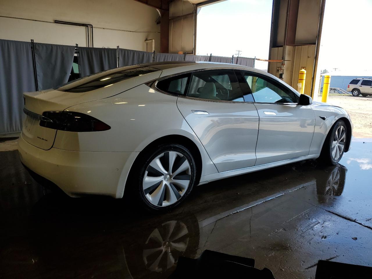 2020 TESLA MODEL S - Image 3