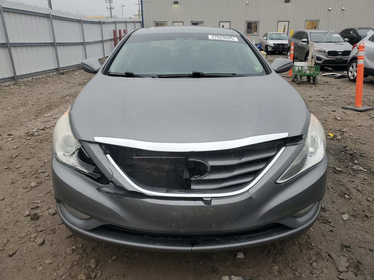 2013 HYUNDAI SONATA GLS - Image 5