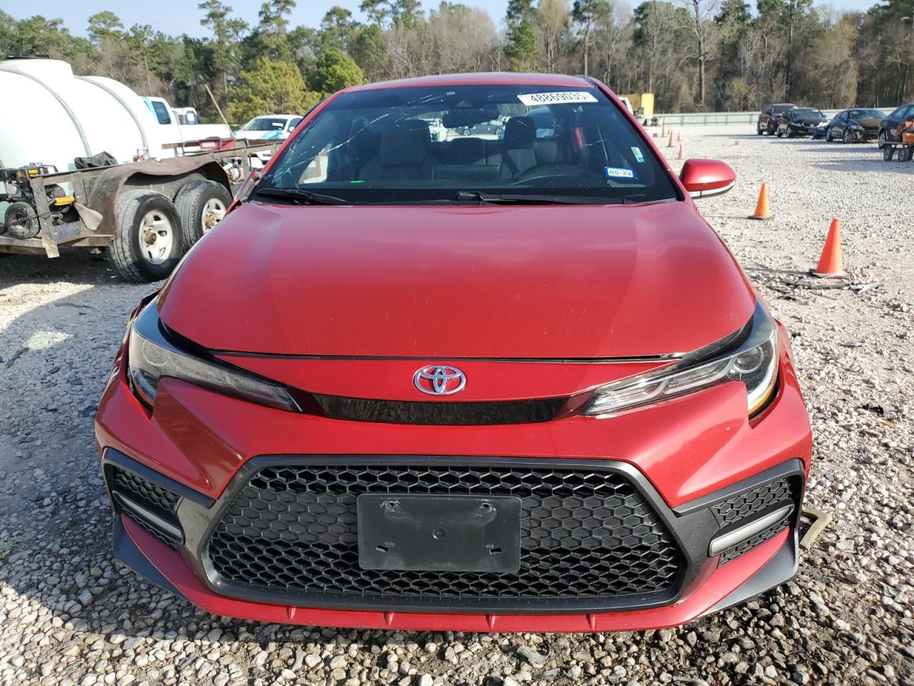 2020 TOYOTA COROLLA SE - Фото 5